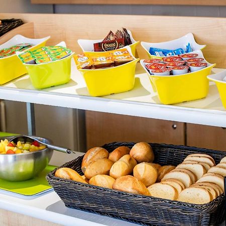 Ibis Budget Marseille Est Porte D'Aubagne Buitenkant foto