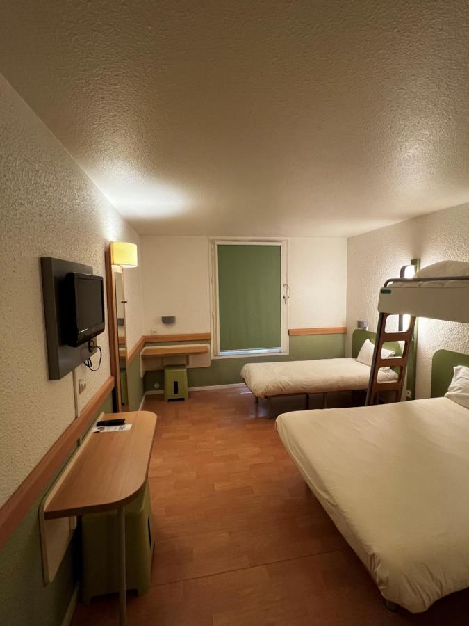 Ibis Budget Marseille Est Porte D'Aubagne Buitenkant foto