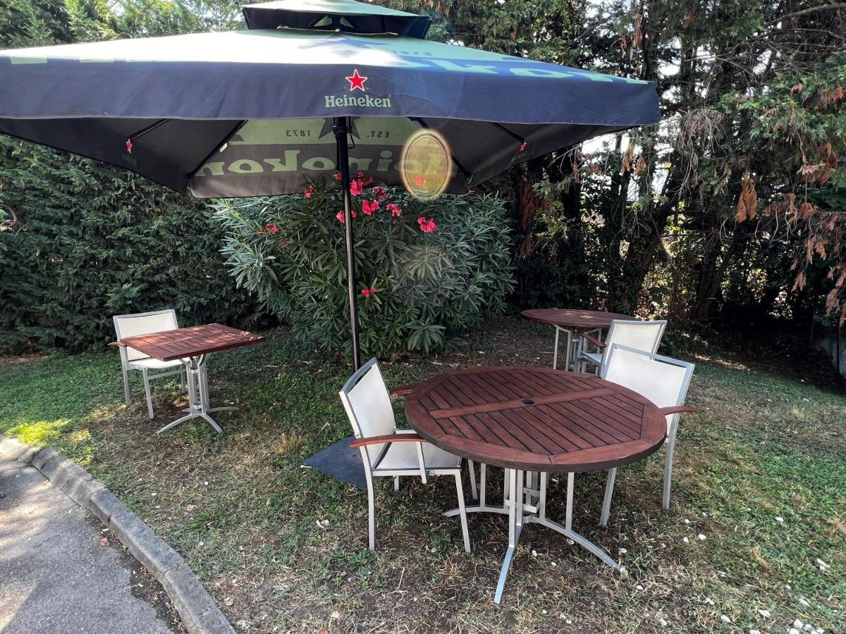 Ibis Budget Marseille Est Porte D'Aubagne Buitenkant foto