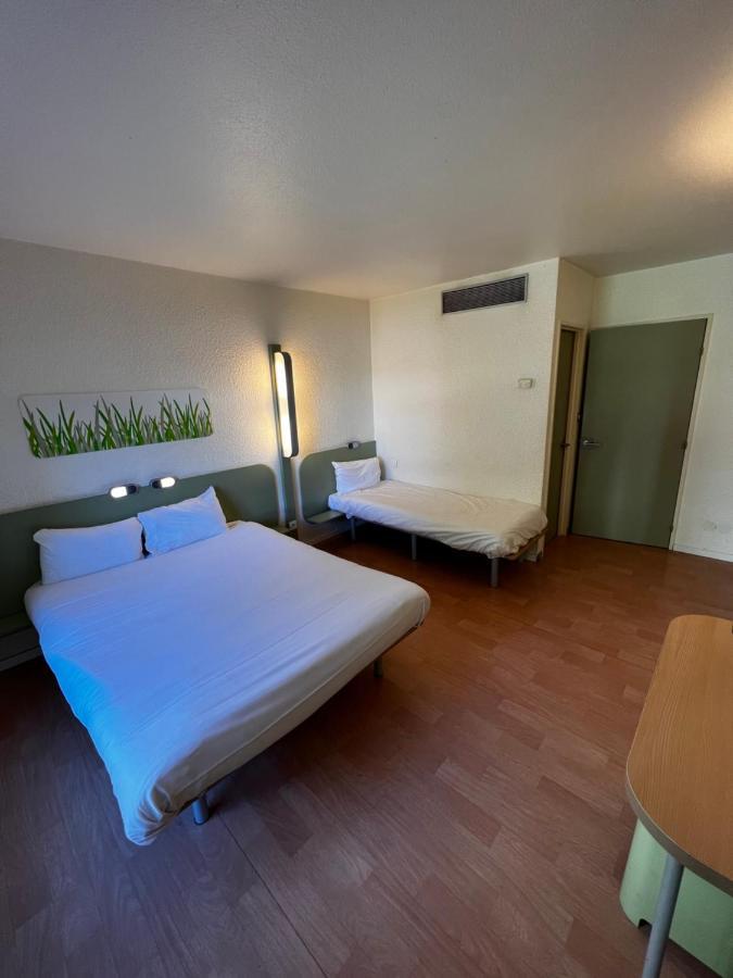 Ibis Budget Marseille Est Porte D'Aubagne Buitenkant foto