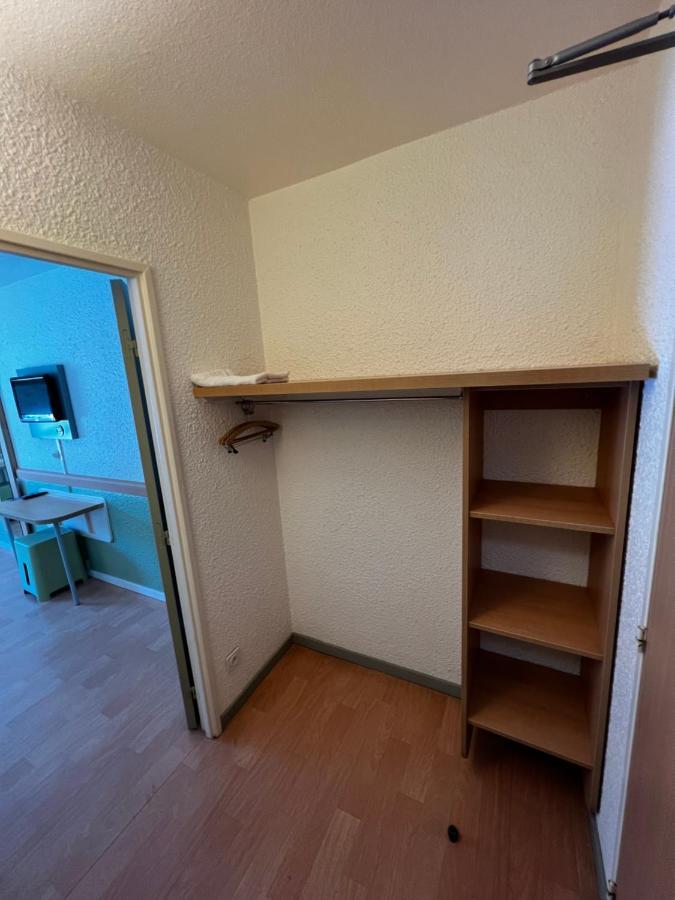 Ibis Budget Marseille Est Porte D'Aubagne Buitenkant foto