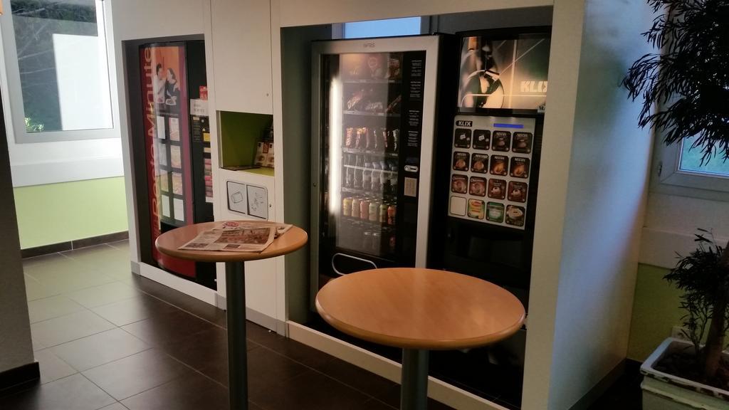 Ibis Budget Marseille Est Porte D'Aubagne Buitenkant foto