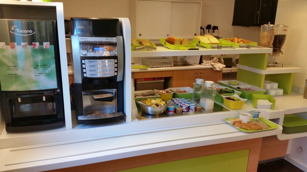 Ibis Budget Marseille Est Porte D'Aubagne Buitenkant foto